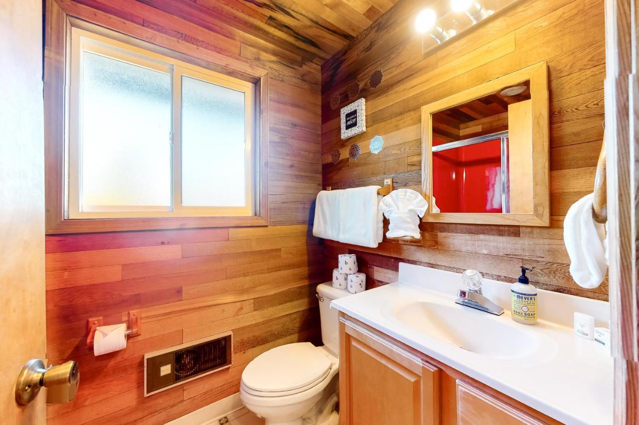 Cabin At The Beach Mca 1263 Manzanita Exterior photo